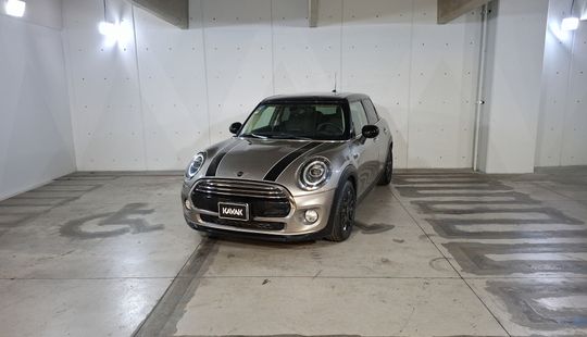 Mini • Cooper