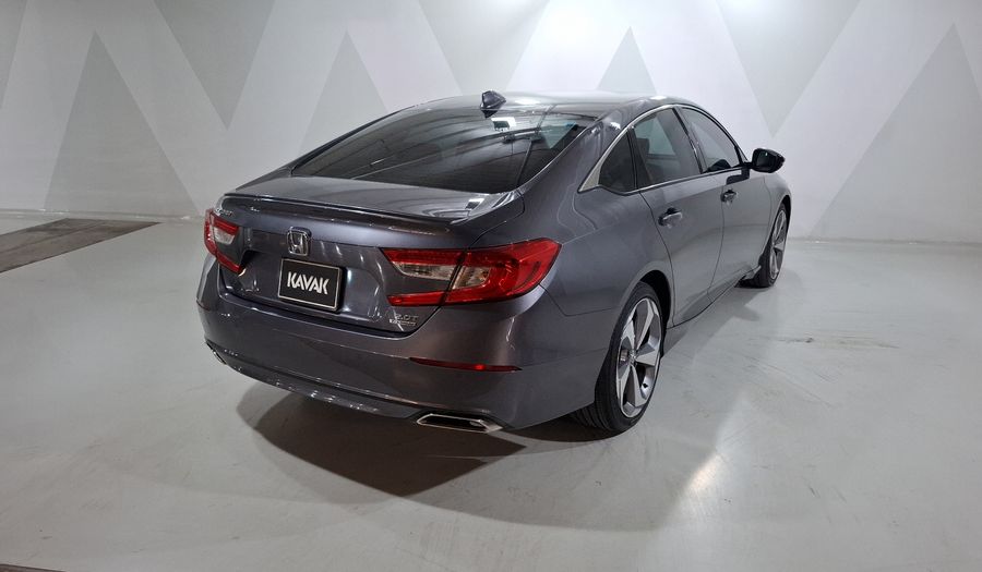 Honda Accord 2.0 TOURING AUTO Sedan 2020
