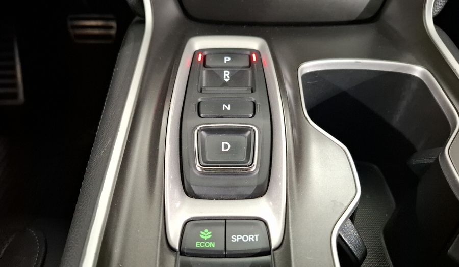 Honda Accord 2.0 TOURING AUTO Sedan 2020