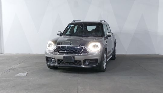 Mini • Countryman