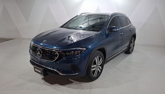 Mercedes Benz • Clase EQA