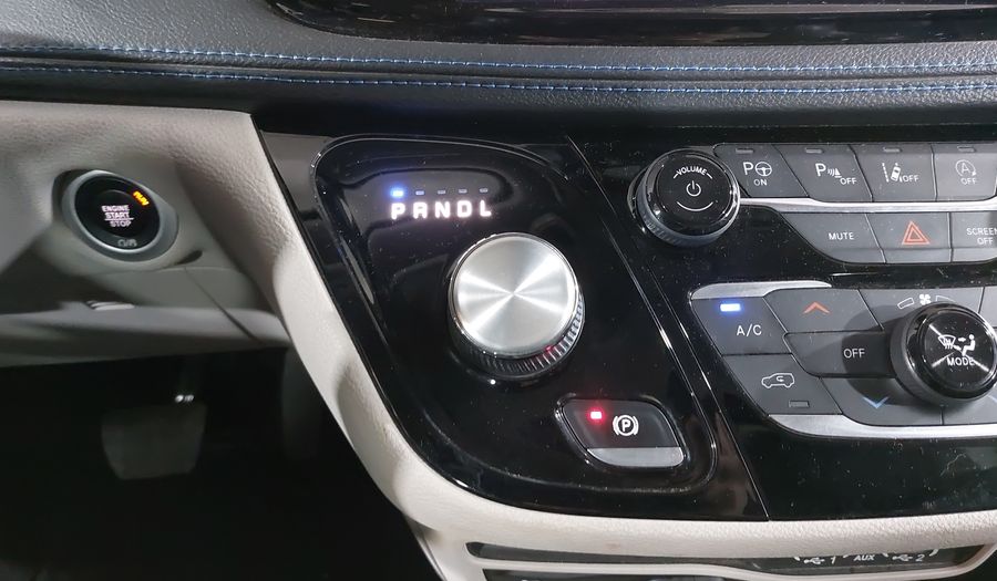 Chrysler Pacifica 3.6 LIMITED PLATINUM AUTO Minivan 2021