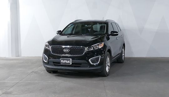 Kia • Sorento