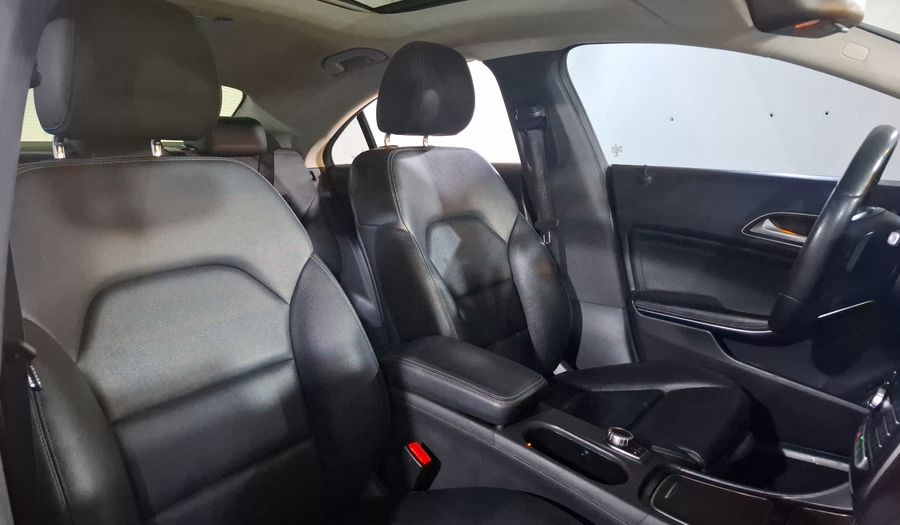 Mercedes Benz Clase Cla 1.6 CLA 200 SPORT DCT Coupe 2018