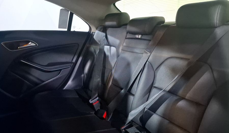Mercedes Benz Clase Cla 1.6 CLA 200 SPORT DCT Coupe 2018