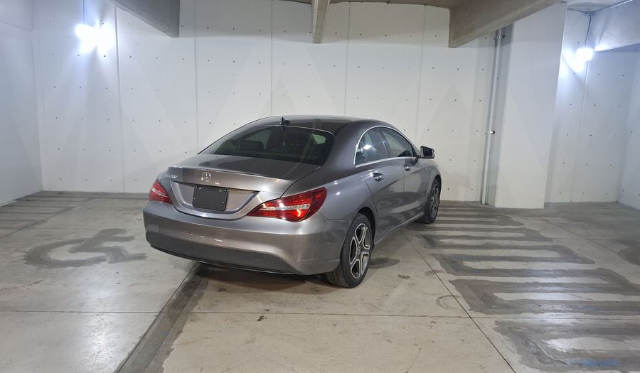 Mercedes Benz Clase Cla 1.6 CLA 200 SPORT DCT Coupe 2018