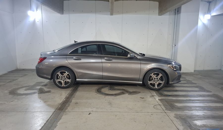 Mercedes Benz Clase Cla 1.6 CLA 200 SPORT DCT Coupe 2018