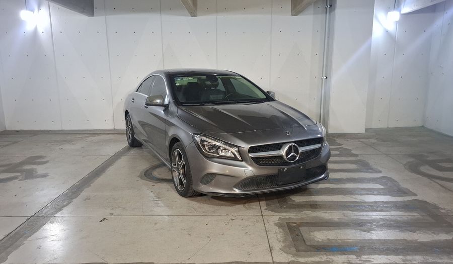 Mercedes Benz Clase Cla 1.6 CLA 200 SPORT DCT Coupe 2018