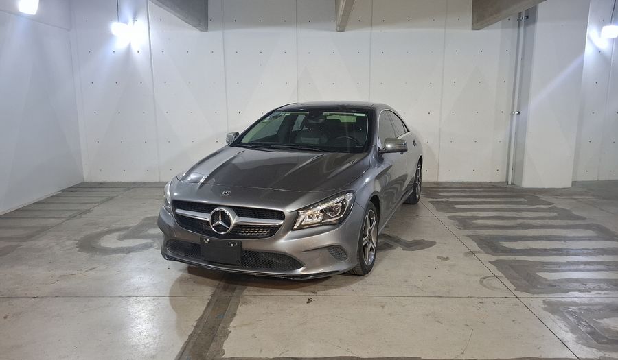 Mercedes Benz Clase Cla 1.6 CLA 200 SPORT DCT Coupe 2018