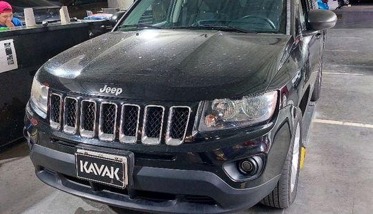 Jeep • Compass