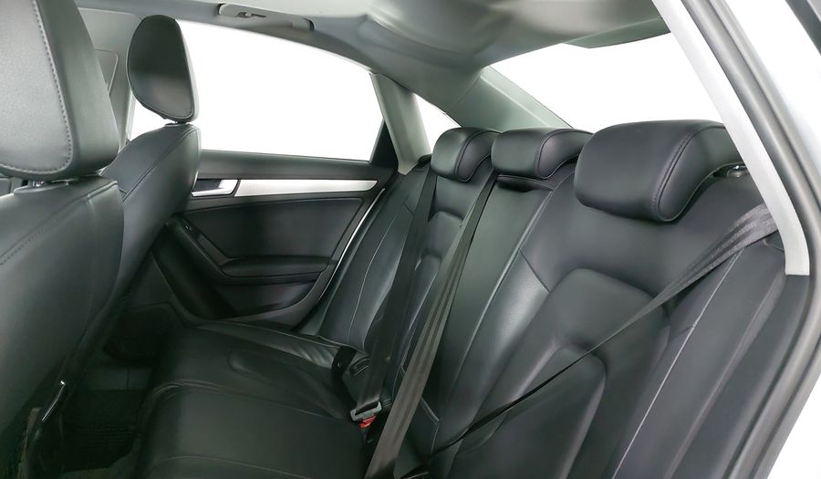Audi A4 1.8 TFSI TRENDY MULTITRONIC Sedan 2013