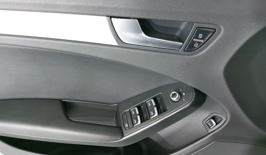 Audi A4 1.8 TFSI TRENDY MULTITRONIC Sedan 2013
