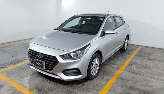 Hyundai • Accent