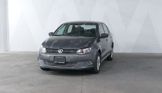 Volkswagen • Vento