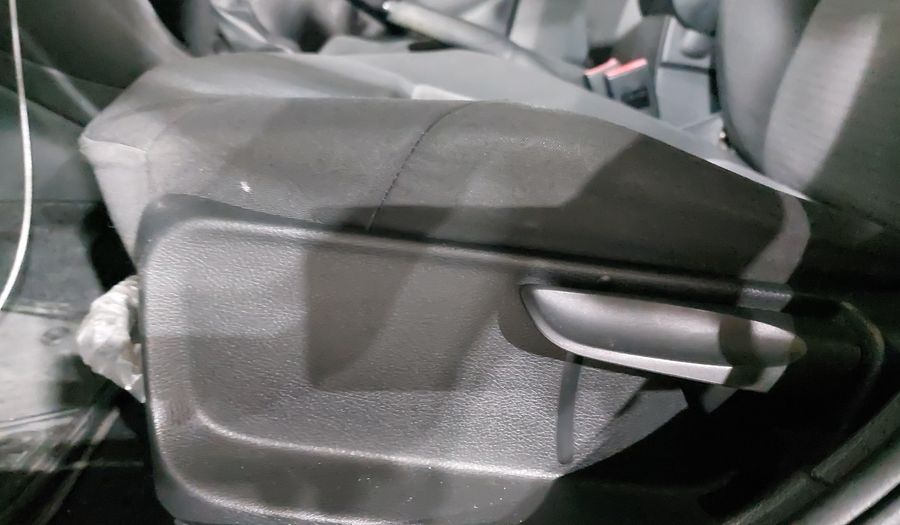 Volkswagen Vento 1.6 ACTIVE TIPTRONIC Sedan 2014