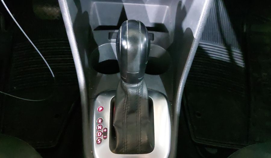 Volkswagen Vento 1.6 ACTIVE TIPTRONIC Sedan 2014