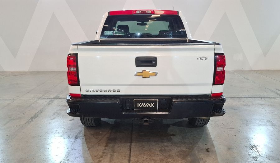 Chevrolet Silverado 2500 5.3 DOBLE CABINA F AT 4WD Pickup 2014