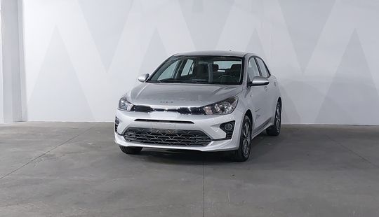 Kia • Rio