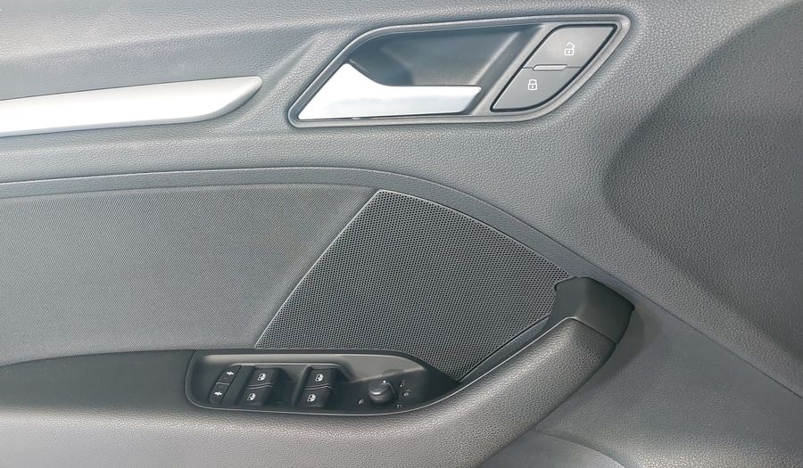 Audi A3 1.4 35 TFSI DYNAMIC DCT Sedan 2020