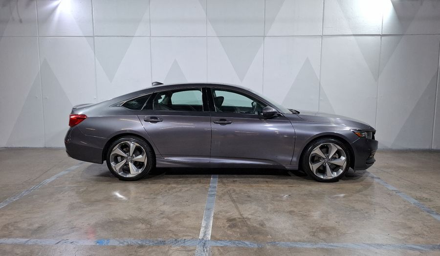 Honda Accord 2.0 TOURING AUTO Sedan 2018