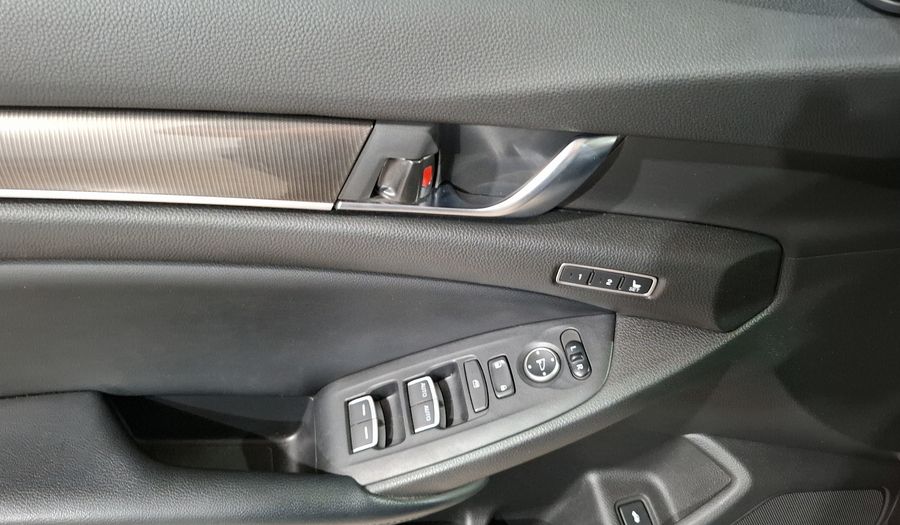Honda Accord 2.0 TOURING AUTO Sedan 2018