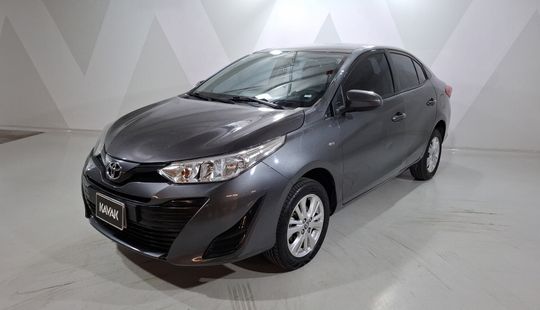 Toyota • Yaris