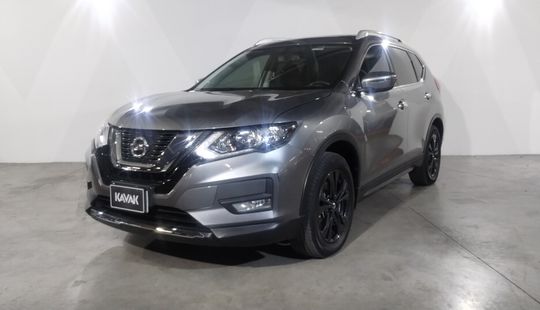Nissan • X-Trail