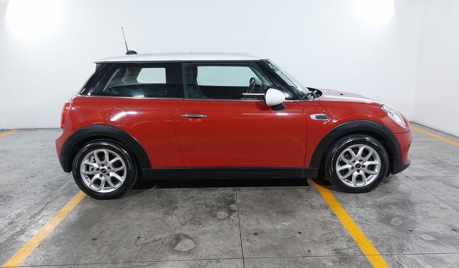 Mini Cooper 1.5 COOPER CHILI Hatchback 2018