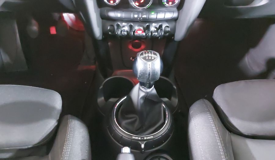 Mini Cooper 1.5 COOPER CHILI Hatchback 2018