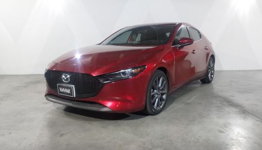 Mazda • Mazda 3