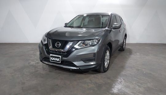Nissan • X-Trail