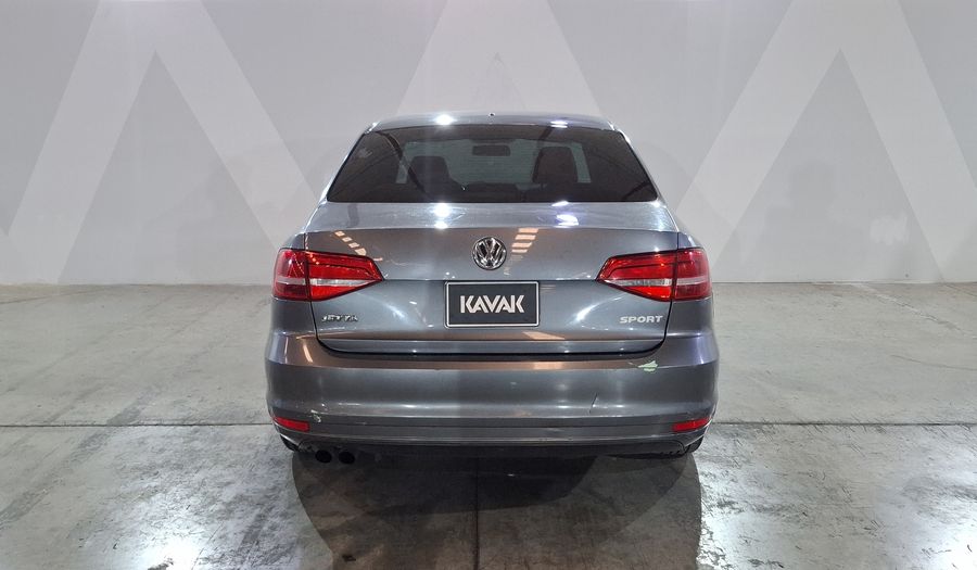Volkswagen Jetta 2.5 SPORTLINE BOLSA PAQWELT TECHO TIP. Sedan 2015
