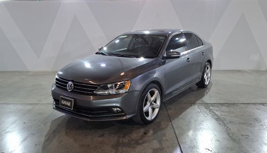 Volkswagen • Jetta