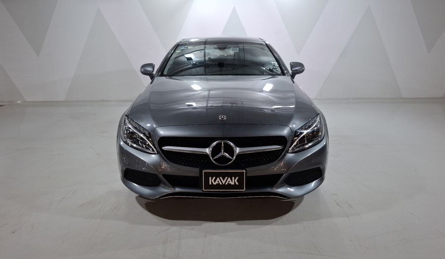 Mercedes Benz Clase C 2.0 200 AUTO Coupe 2018