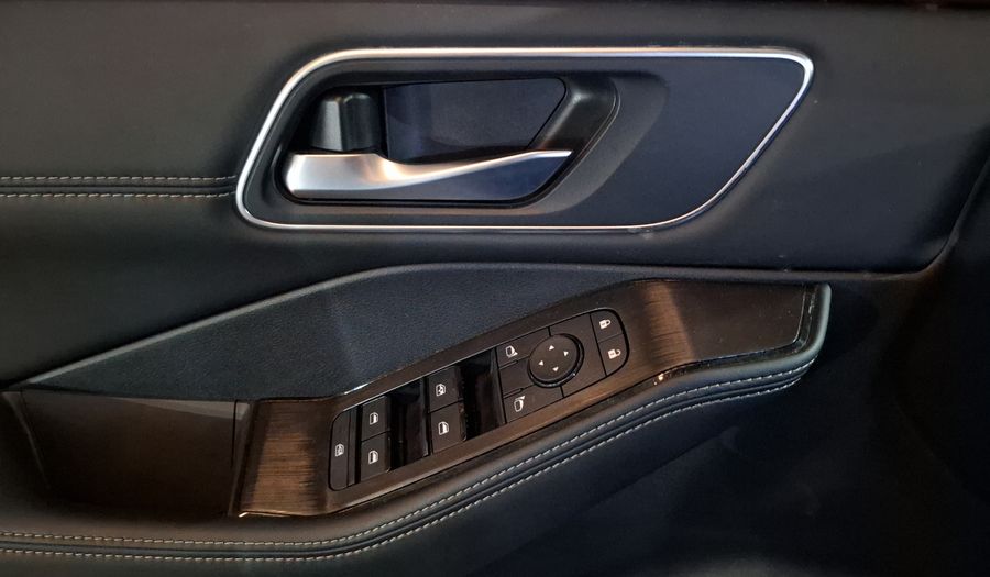 Nissan X-trail 2.5 EXCLUSIVE 2 ROW CVT Suv 2025