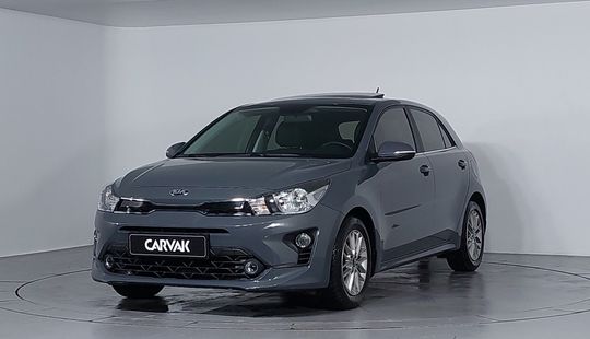 KIA • Rio