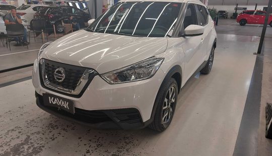 Nissan • Kicks