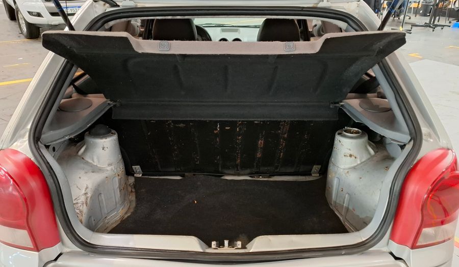 Volkswagen Gol 1.6 POWER Hatchback 2009
