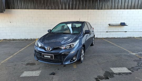 Toyota • Yaris