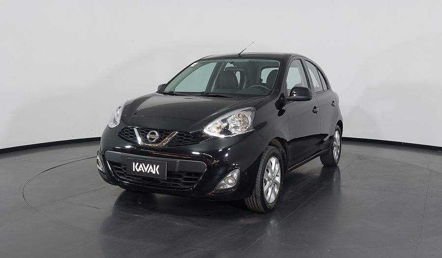 Nissan March SV Hatchback 2016