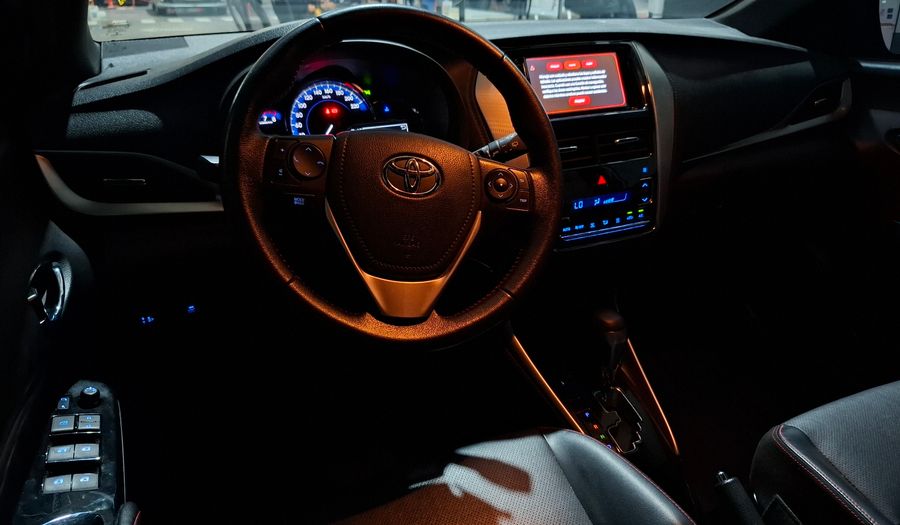 Toyota Yaris 1.5 S CVT Hatchback 2021