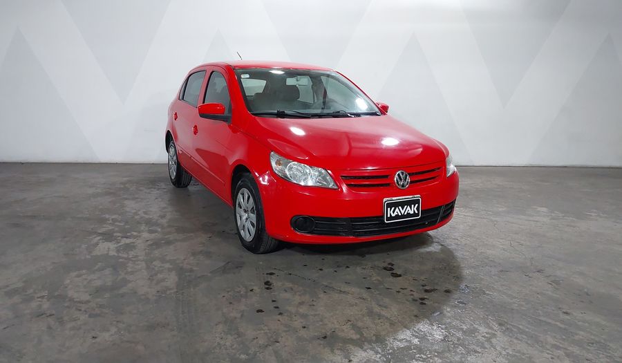 Volkswagen Gol 1.6 TRENDLINE MT Hatchback 2013