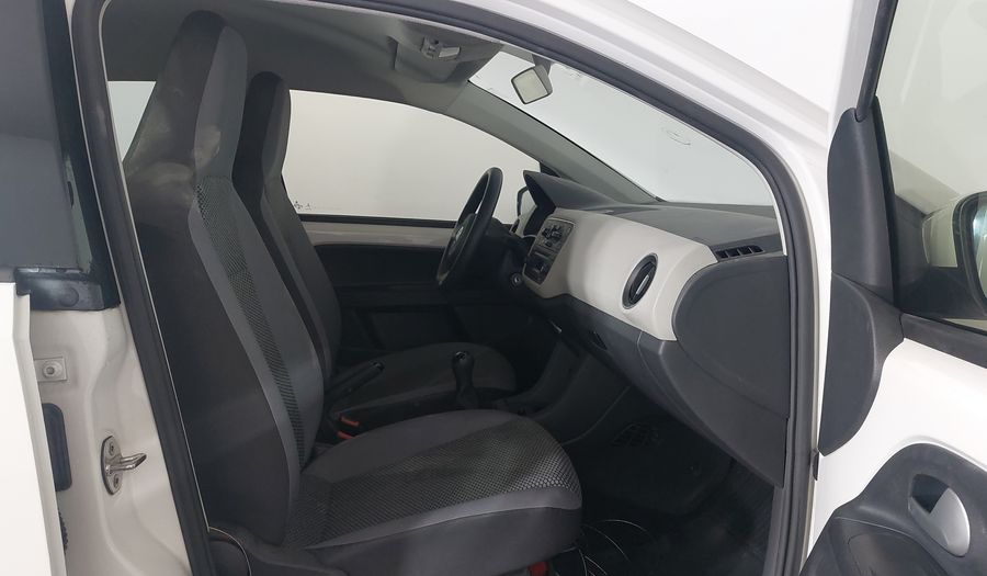 Volkswagen Up MPI MOVE UP Hatchback 2016