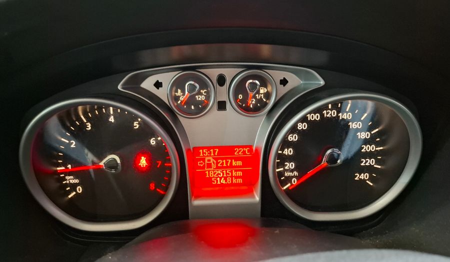 Ford Focus Ii 1.6 TREND Hatchback 2012
