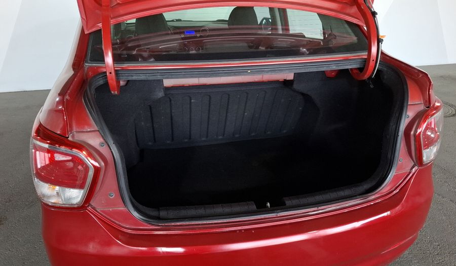 Hyundai Grand I10 1.2 GLS MT Sedan 2016