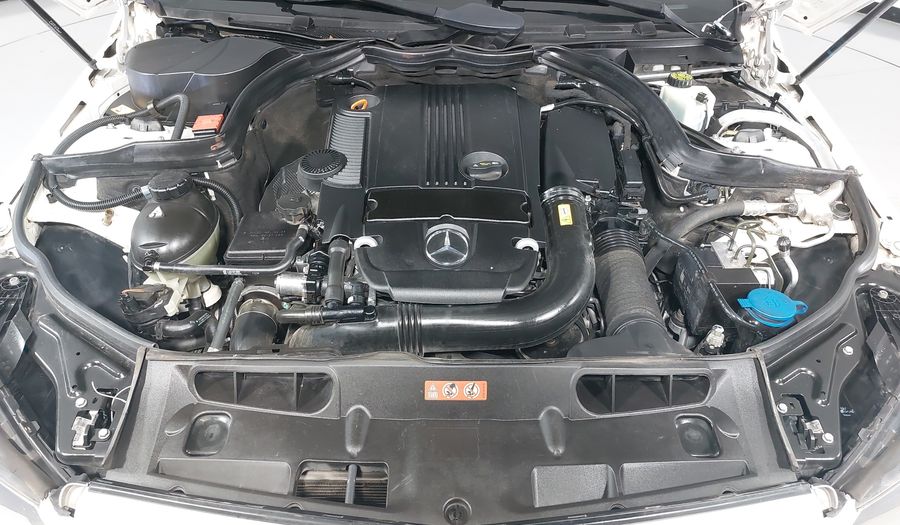 Mercedes Benz Clase C 1.8 200 CGI SPORT AT Sedan 2013