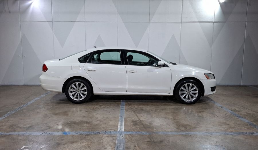 Volkswagen Passat 2.5 COMFORTLINE TIPTRONIC Sedan 2015