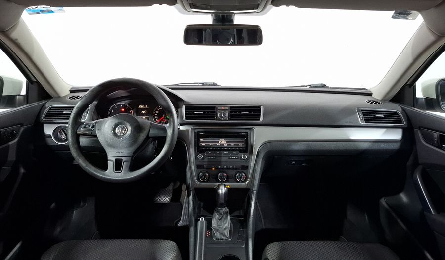 Volkswagen Passat 2.5 COMFORTLINE TIPTRONIC Sedan 2015