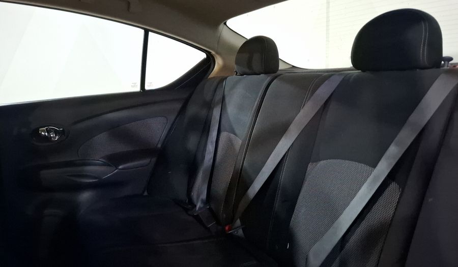 Nissan Versa 1.6 ADVANCE TM AC Sedan 2016