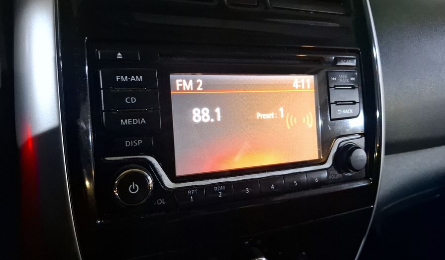 Nissan Versa 1.6 ADVANCE TM AC Sedan 2016